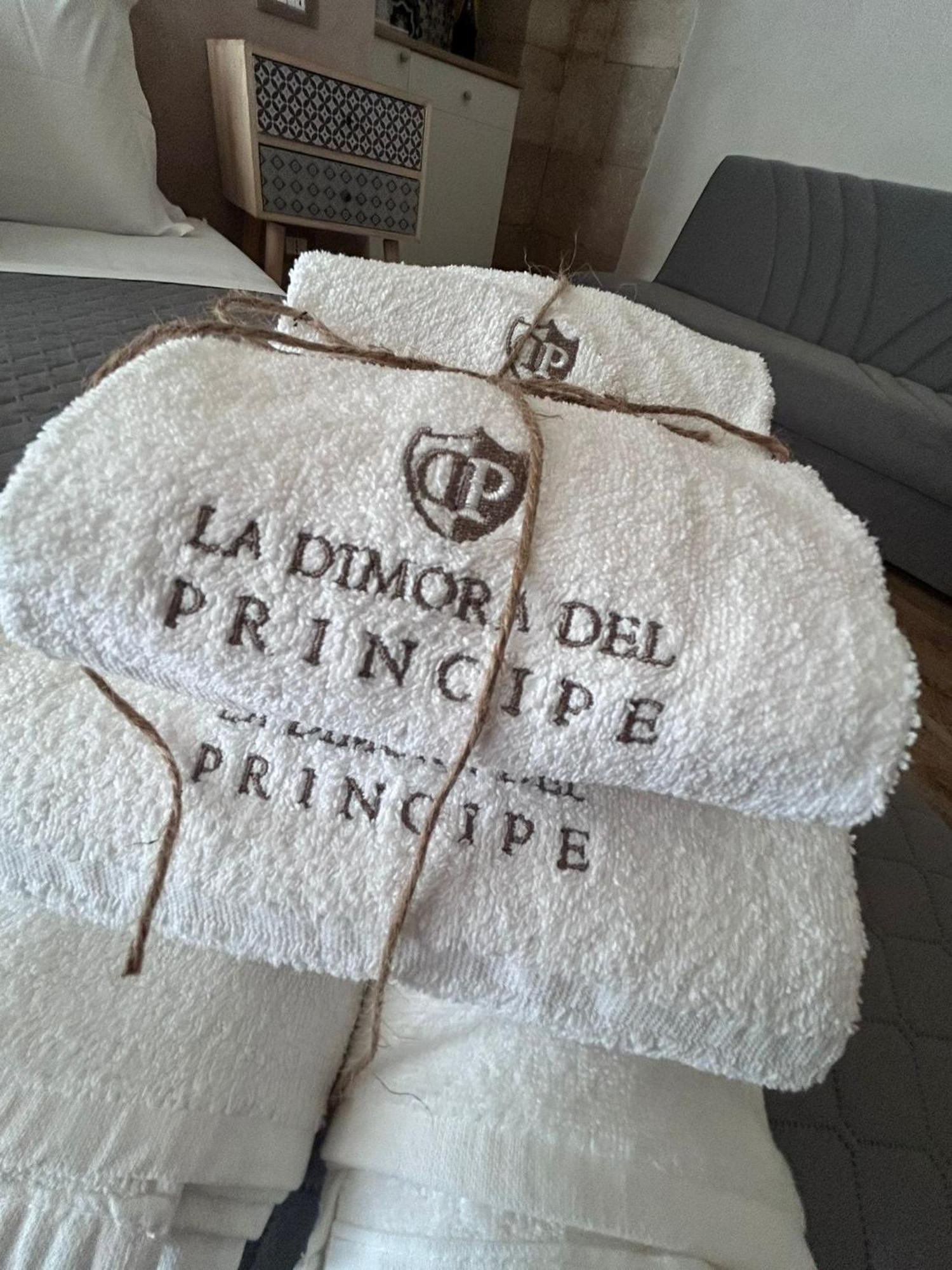 Bed and Breakfast La Dimora Del Principe-Piano Terra Trani Exteriér fotografie