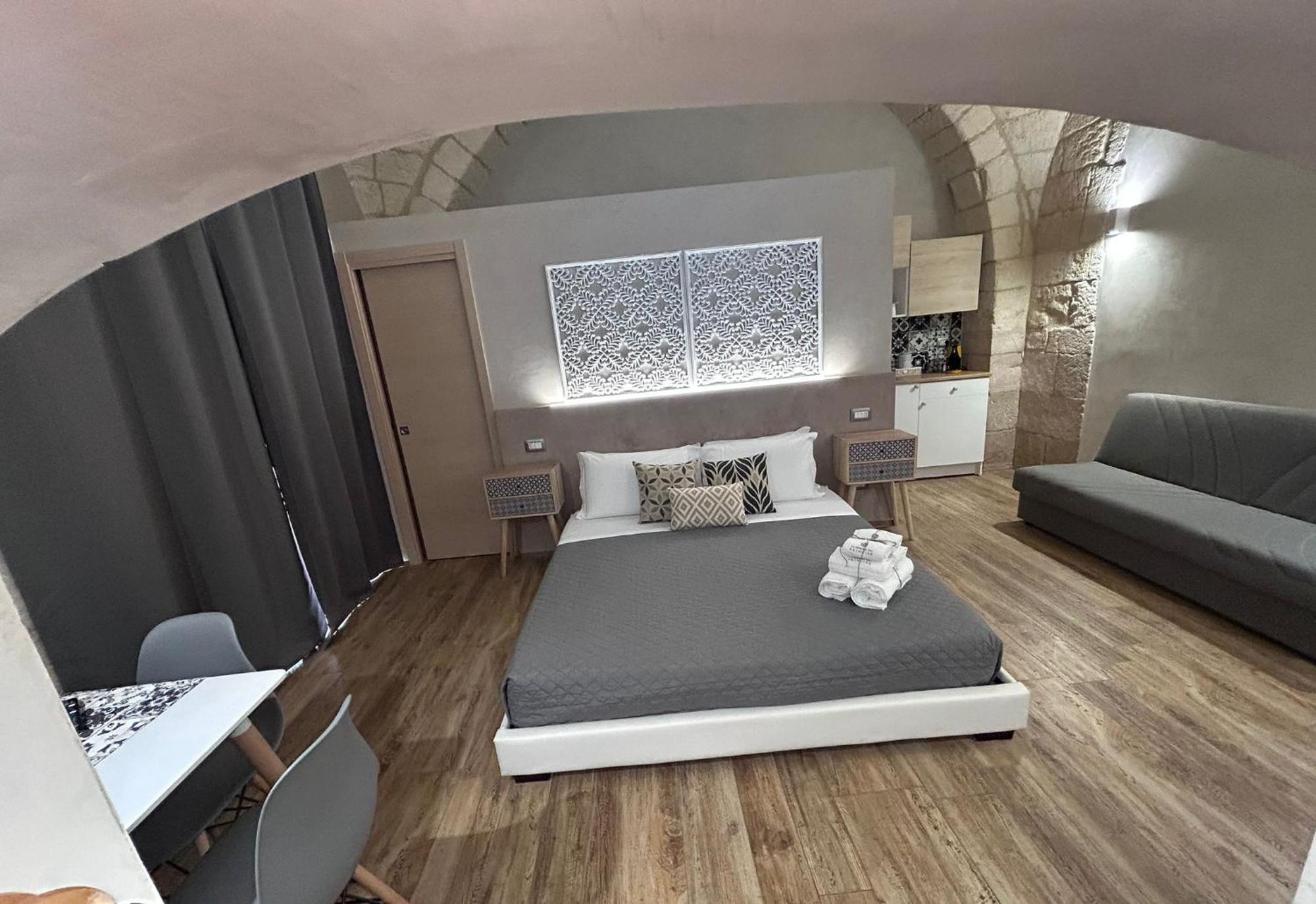 Bed and Breakfast La Dimora Del Principe-Piano Terra Trani Exteriér fotografie